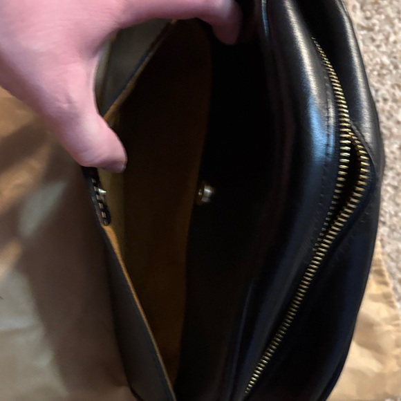 Patricia Nash Black Leather Shoulder Bag - Picture 4 of 4